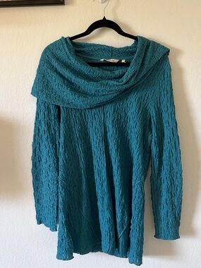 SOFT SURROUNDINGS TEAL CRINKLE KNIT COWL NECK TUNIC TOP S OFF SHOULDER BOHO